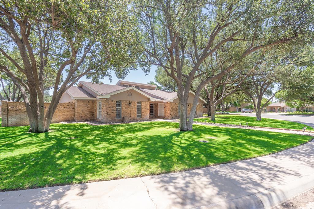 4306 Valley Dr Property Photo 2