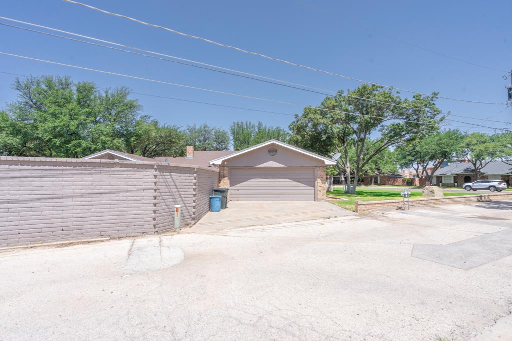 4306 Valley Dr Property Photo 45