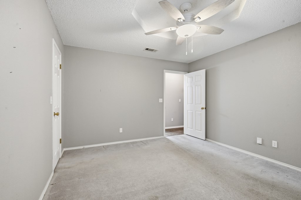4820 Timber Lane Property Photo 27
