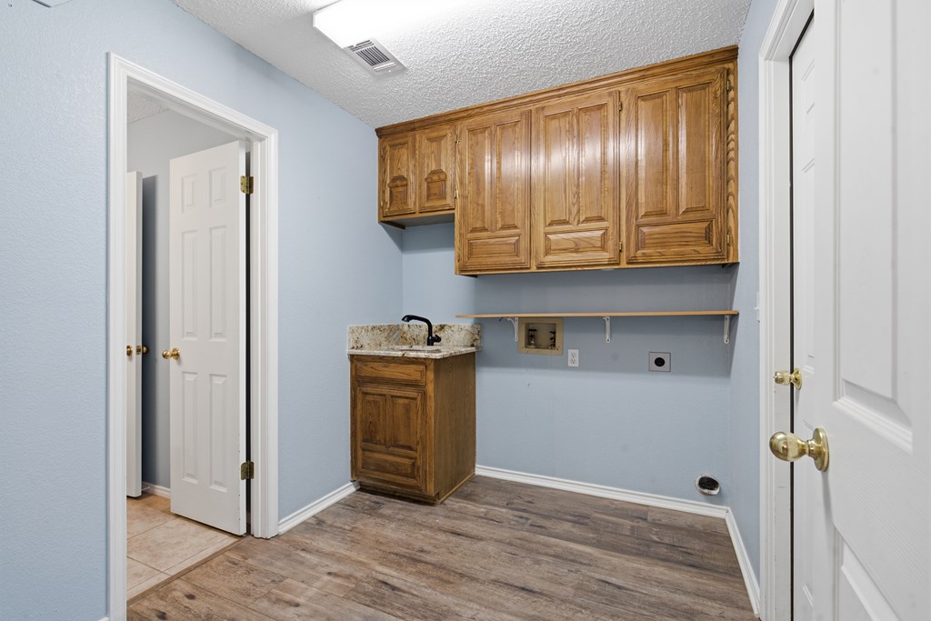 4820 Timber Lane Property Photo 35