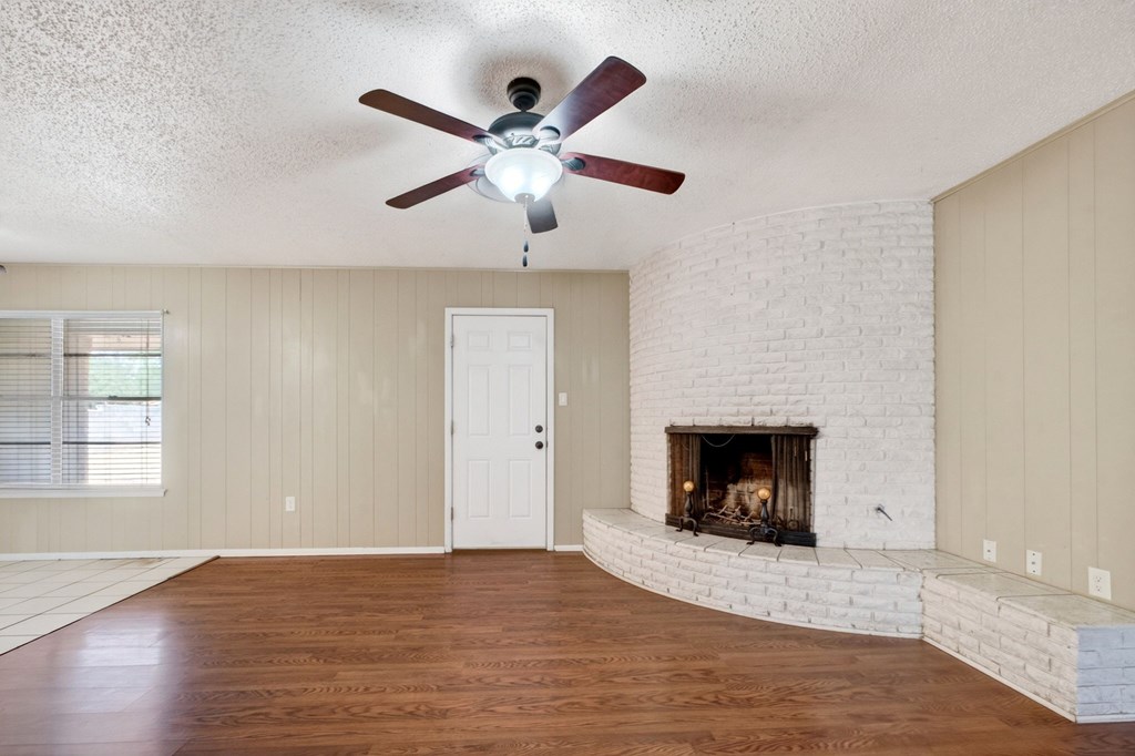 2501 Rebecca Dr Property Photo 14