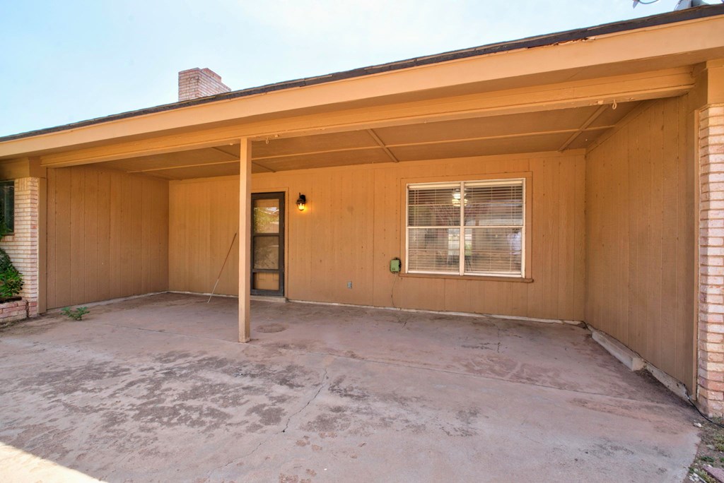 2501 Rebecca Dr Property Photo 52