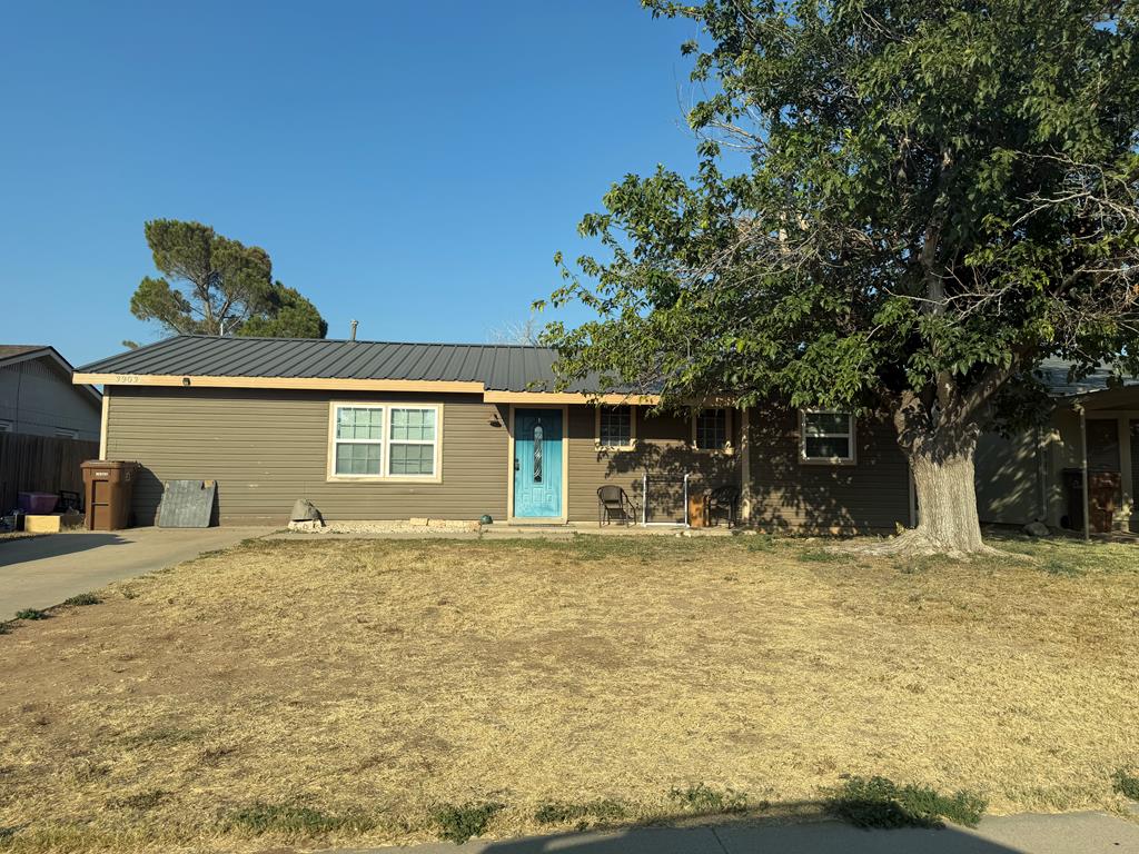 3903 Dixon Property Photo 1