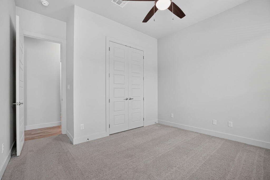 5604 Lost Creek Loop Property Photo 62