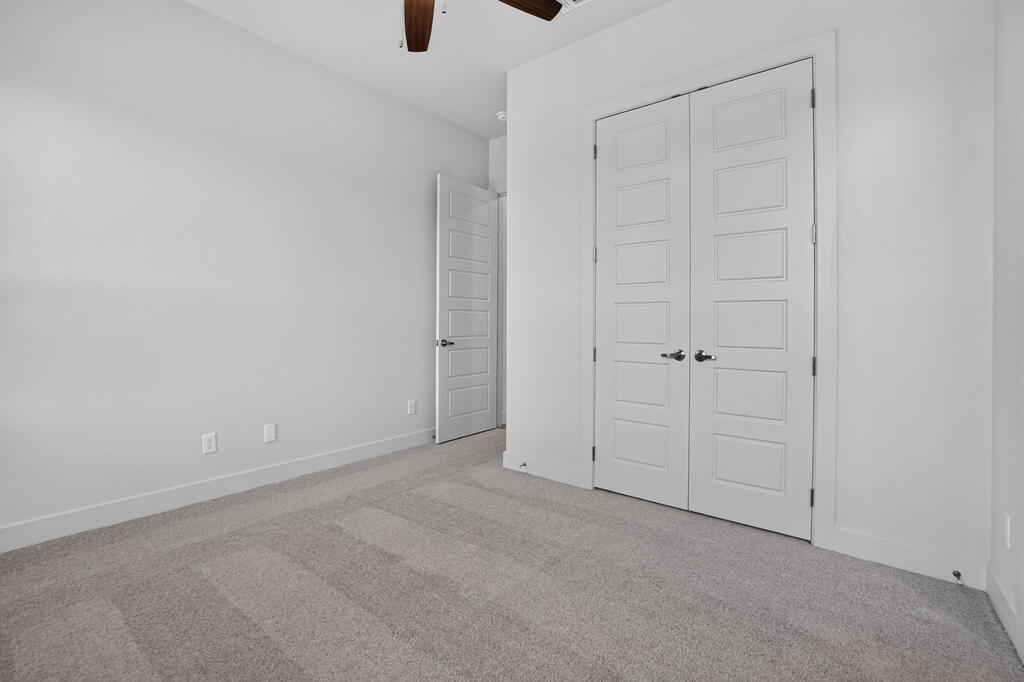 5604 Lost Creek Loop Property Photo 66
