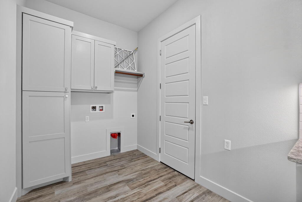 5604 Lost Creek Loop Property Photo 70