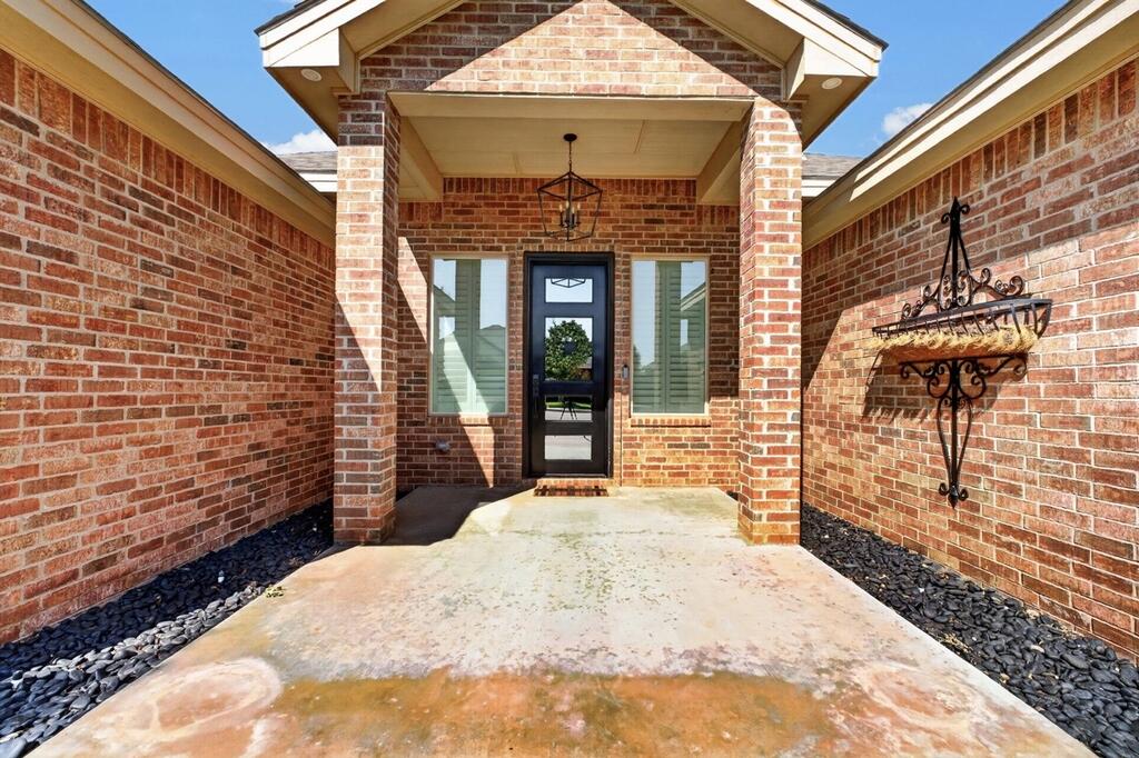4413 Escondido Ct Property Photo 5