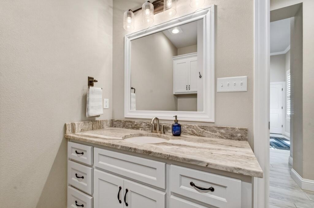 4413 Escondido Ct Property Photo 46