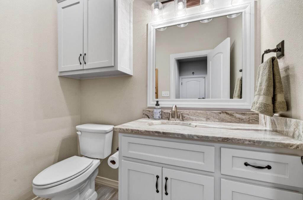 4413 Escondido Ct Property Photo 54