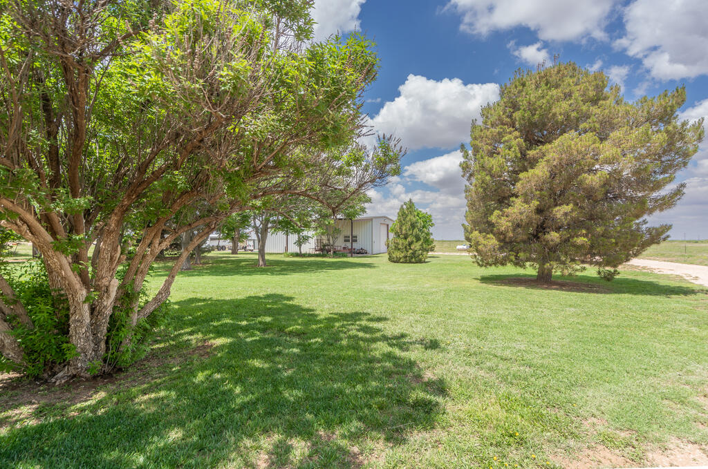 10008 S County Rd 1213 Property Photo 53