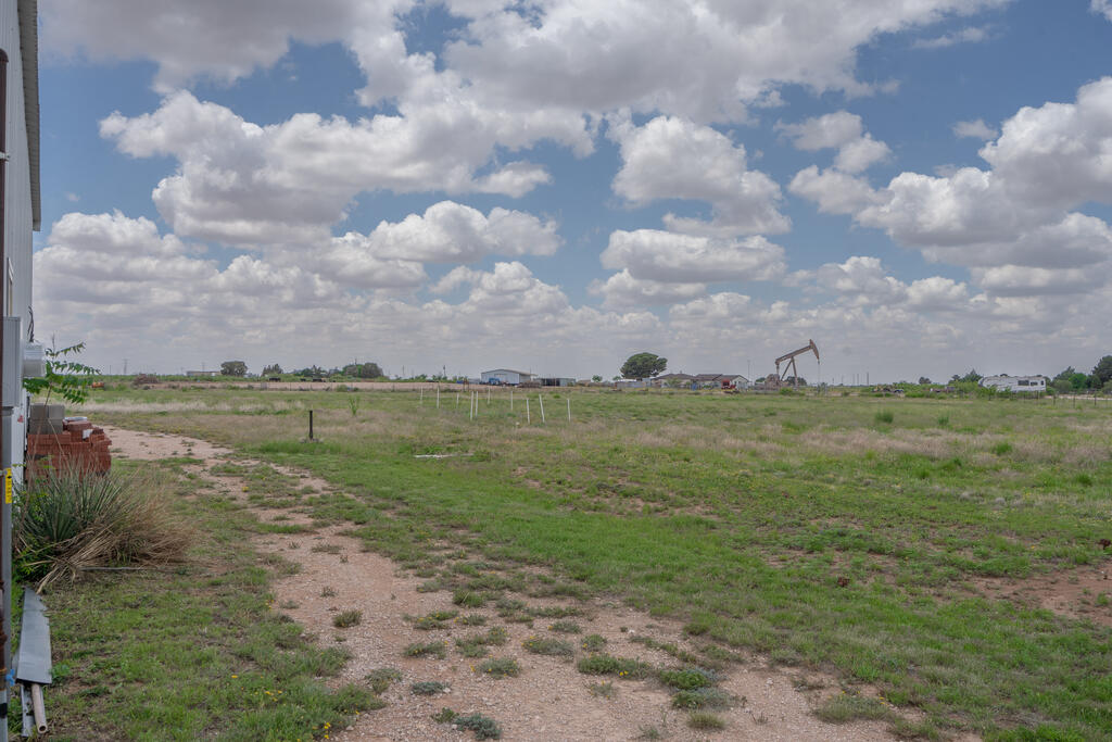 10008 S County Rd 1213 Property Photo 69