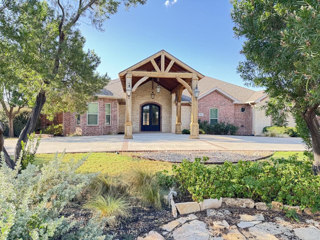6507 Saddle Horn Lane Property Photo 1
