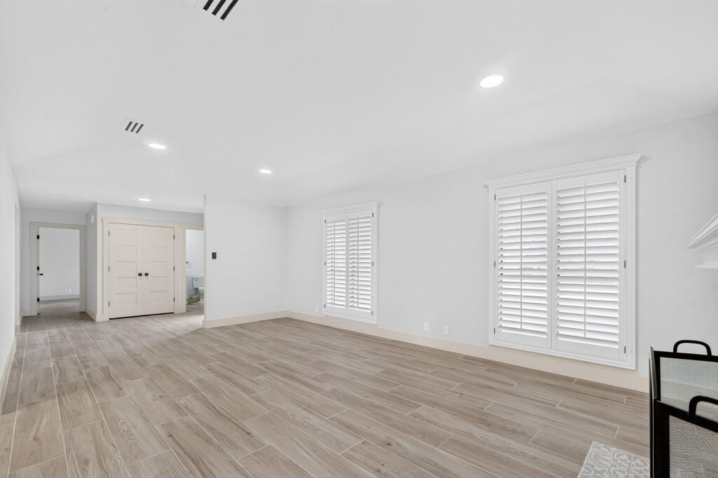 4103 Compton Dr Property Photo 16