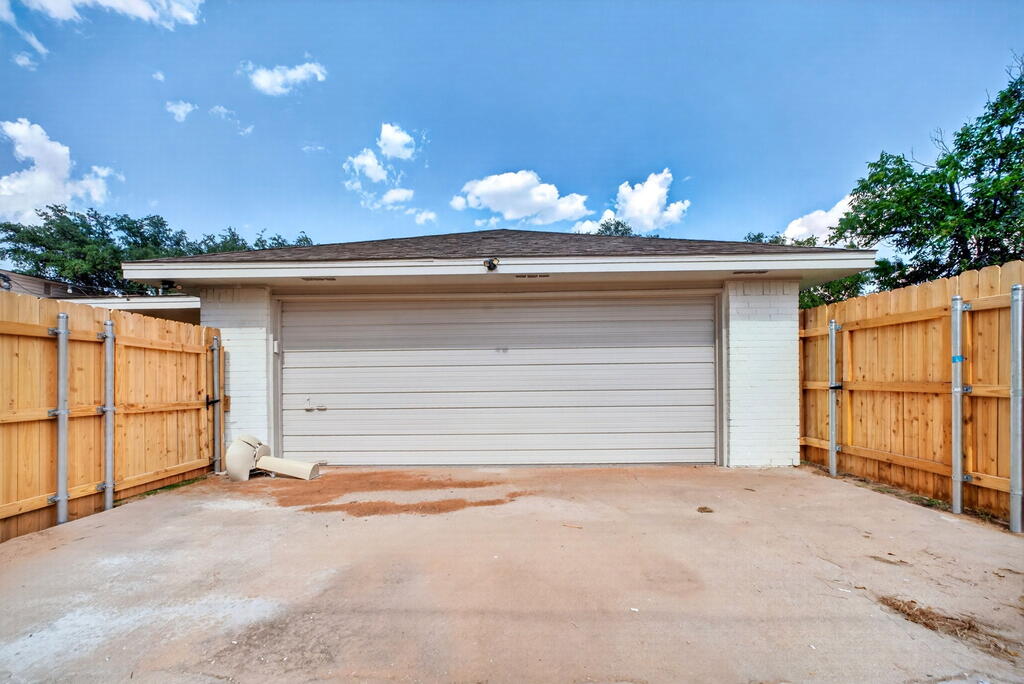 4103 Compton Dr Property Photo 78