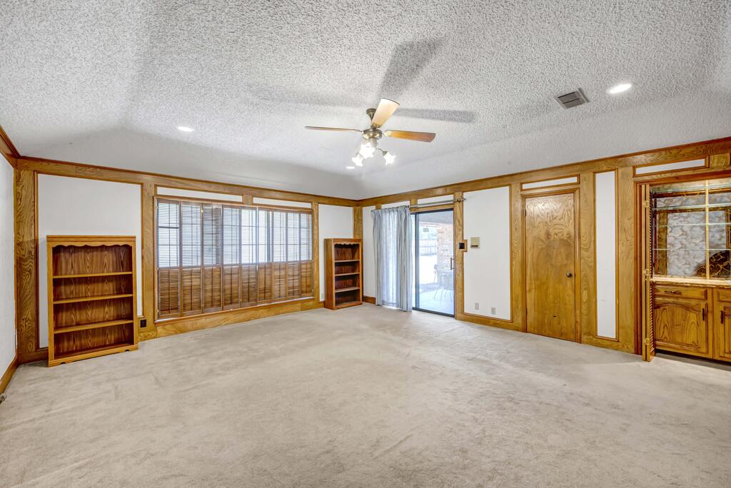 4503 Teakwood Trace Property Photo 8