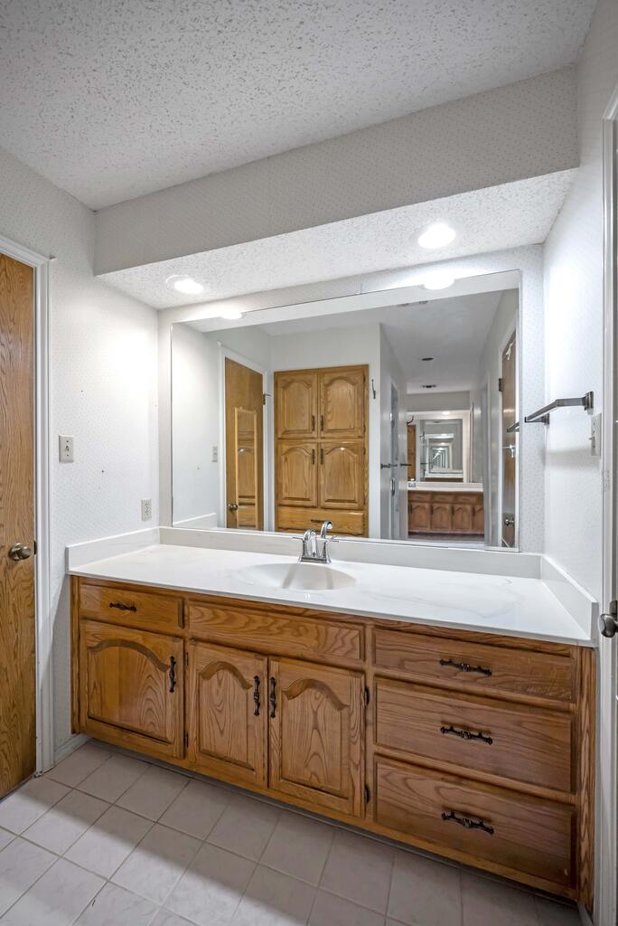 4503 Teakwood Trace Property Photo 14