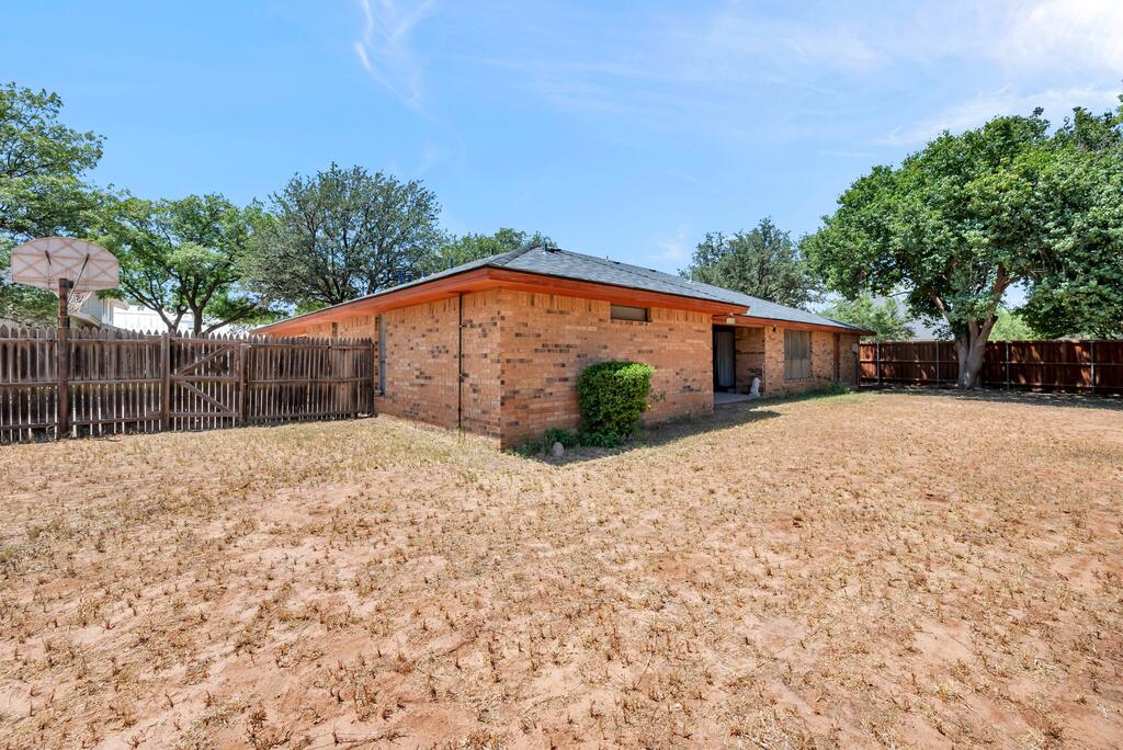 4503 Teakwood Trace Property Photo 32