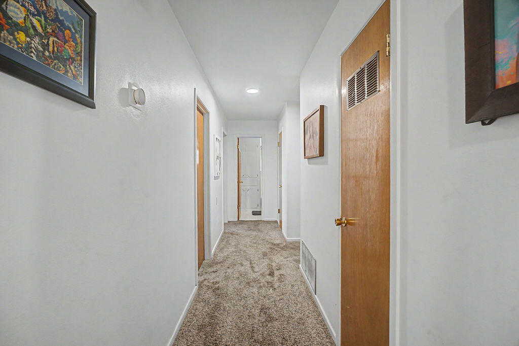 101 Ramsey Ave Property Photo 16