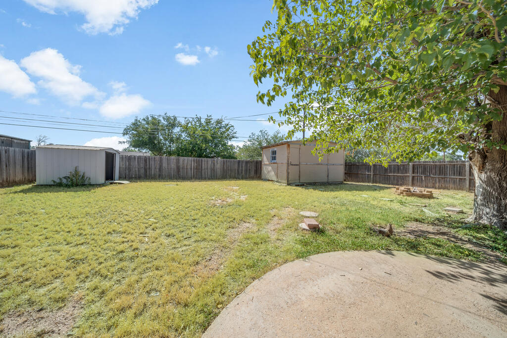 2512 Lynn Dr Property Photo 20