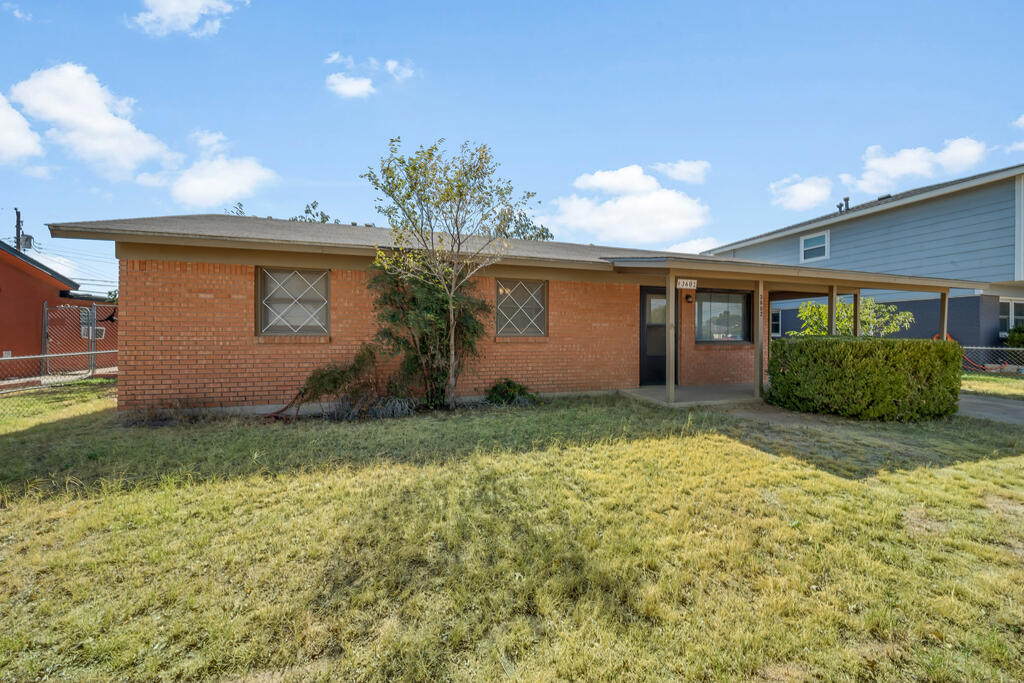 3602 Dixon Property Photo 2
