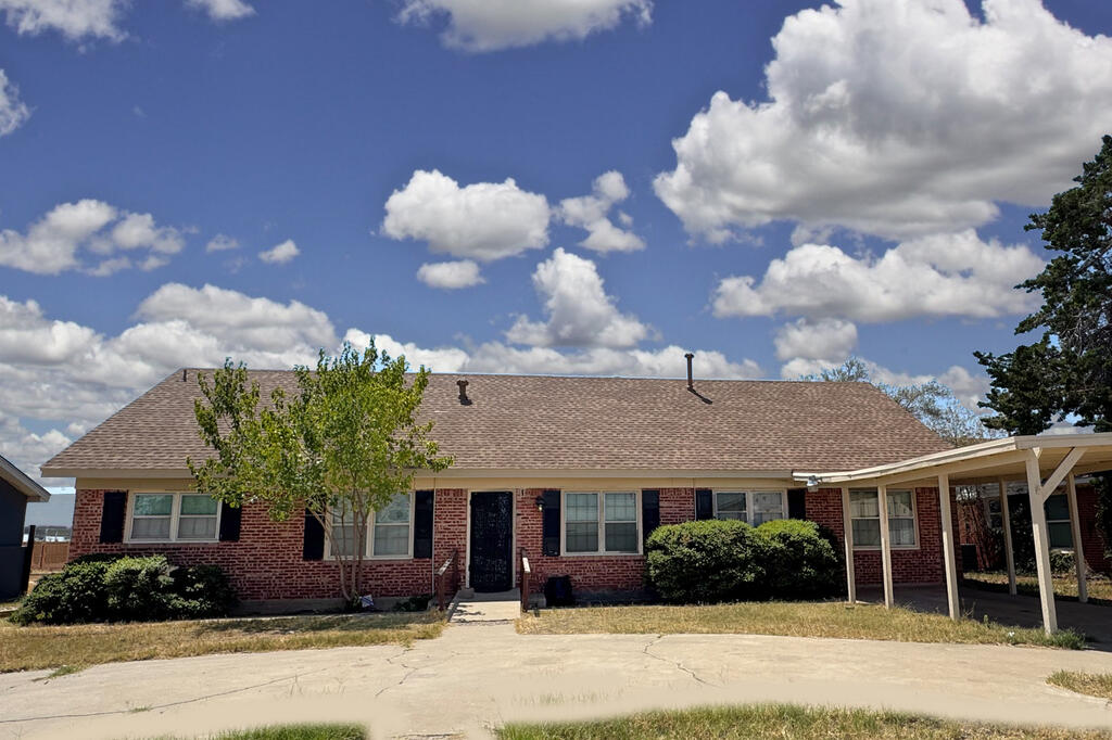 1404 E Parker Ave