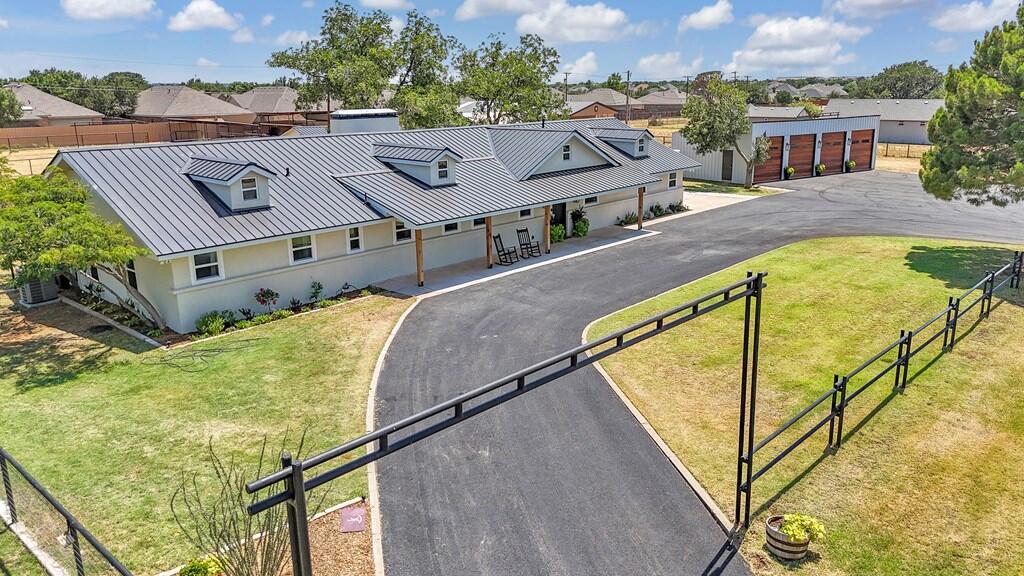 4513 Robin Lane Property Photo 7