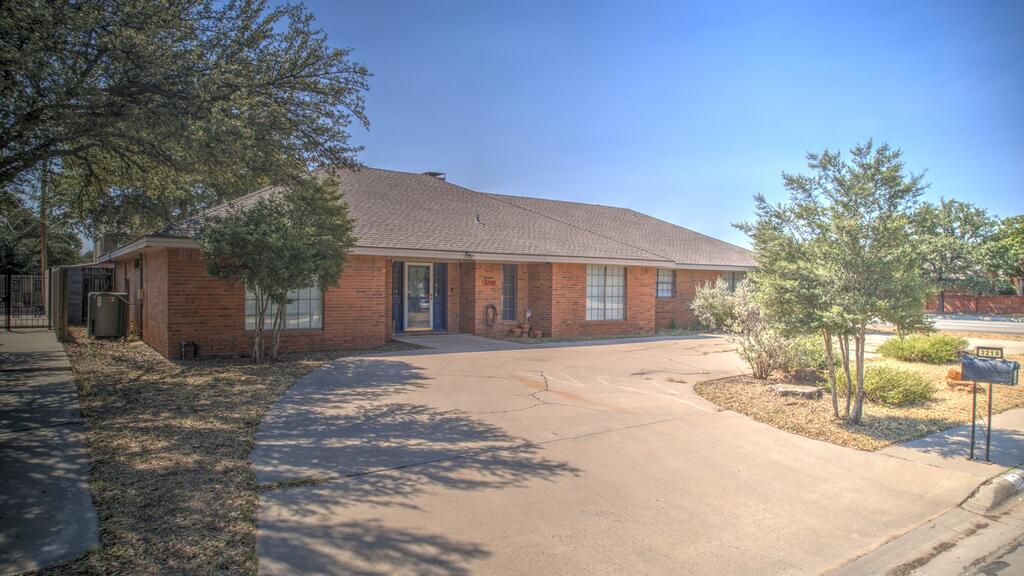 3219 Highsky Dr Property Photo 1