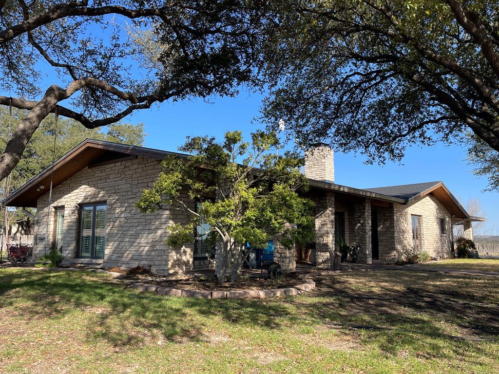 9534 Duff Road Property Photo 1