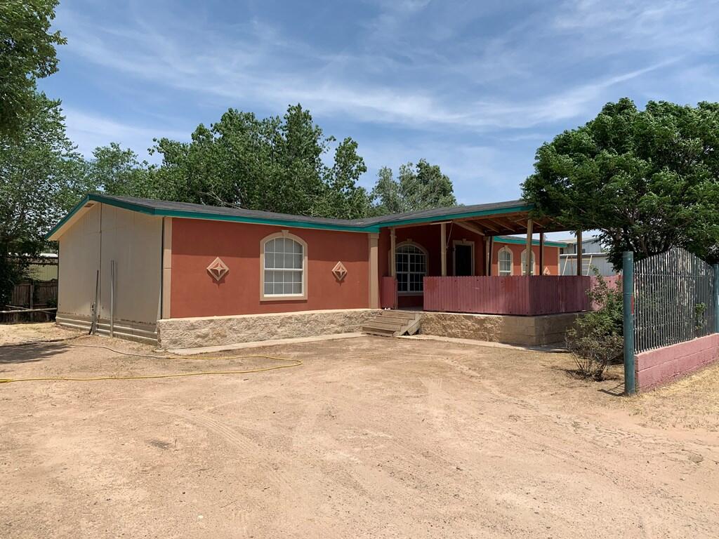 1418 W County Rd 116 Property Photo 1