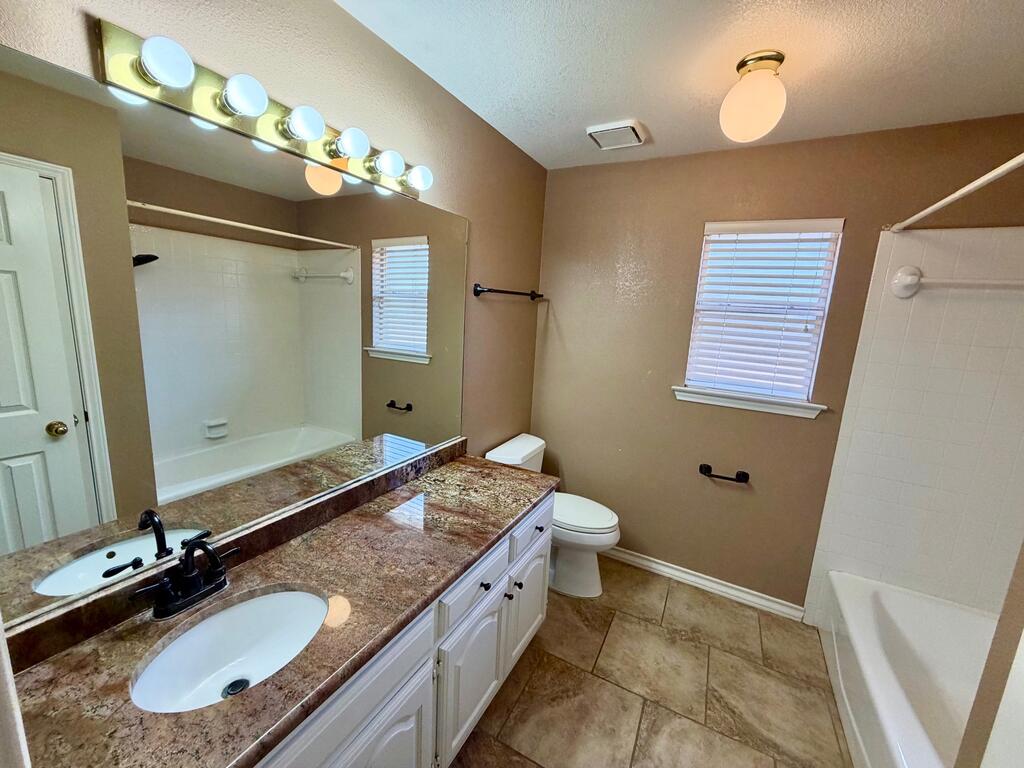 50098037 Property Photo 14
