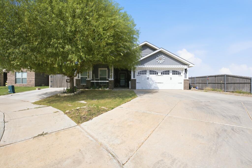 6911 Burnett Property Photo 1