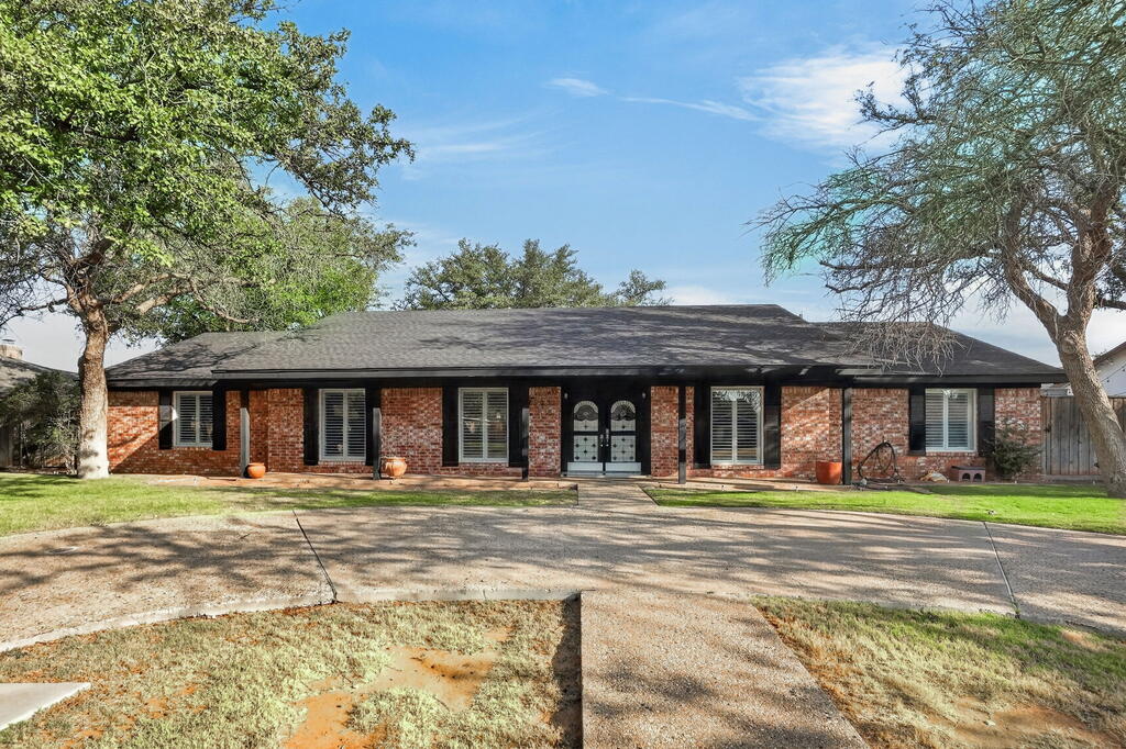 2502 Stutz Place Property Photo 1