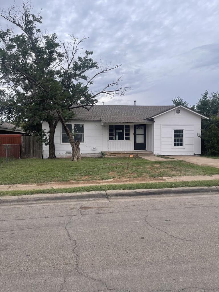 937 Edwards St. Property Photo 1