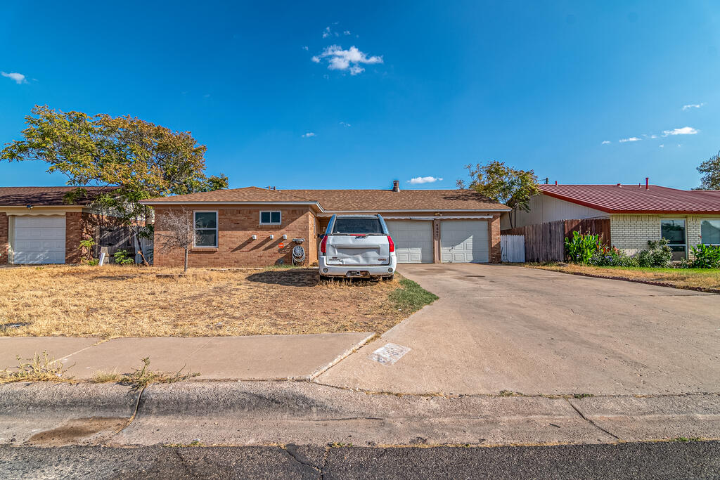 4807 Shadylane Dr Property Photo 1