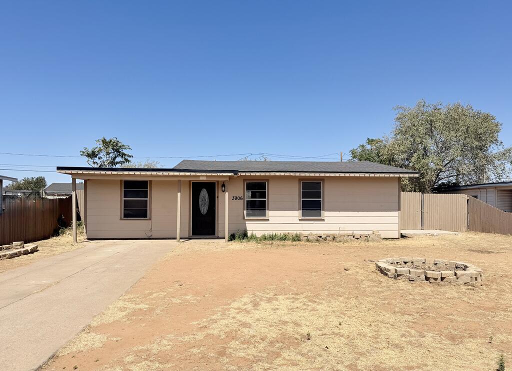 3906 Cedar Spring Property Photo 1