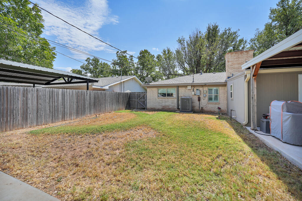 2808 Stutz Dr Property Photo 35