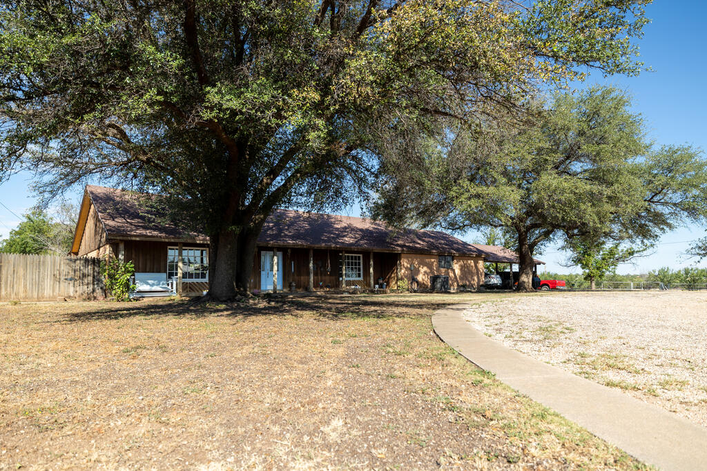 1865 Santa Fe Property Photo 1