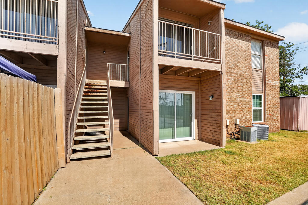 4700 Boulder Ave # 815 Property Photo 1