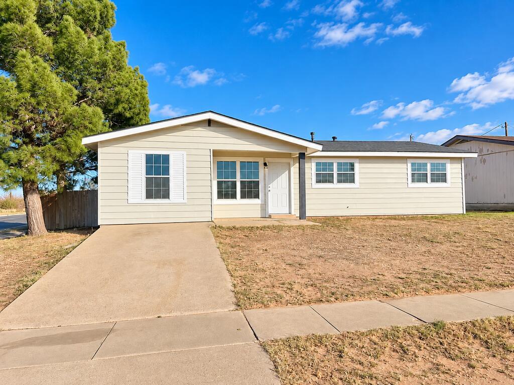 4101 Parkway Rd Property Photo 1