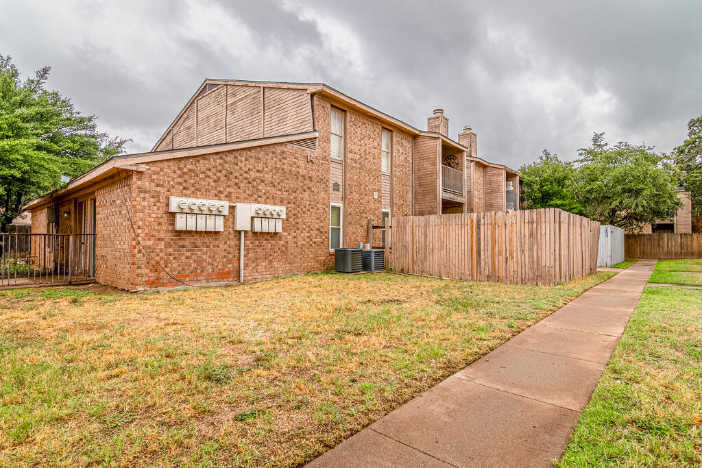 4700 Boulder Ave Property Photo 1