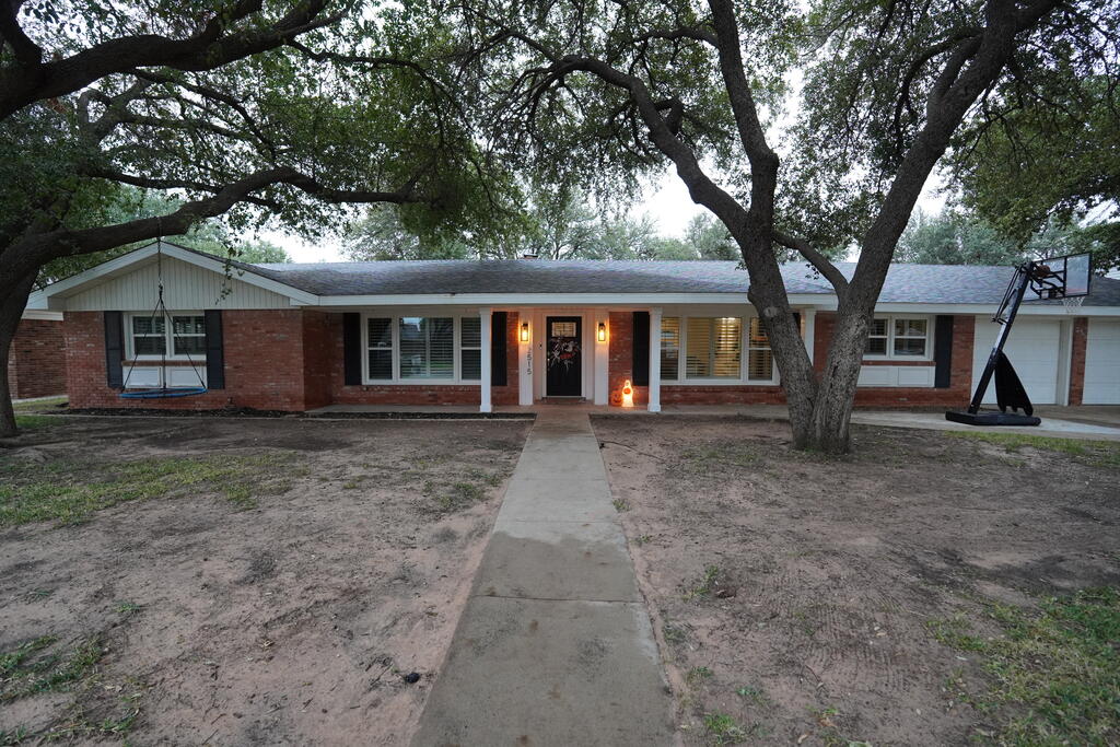 2515 Stanolind Ave Property Photo 1
