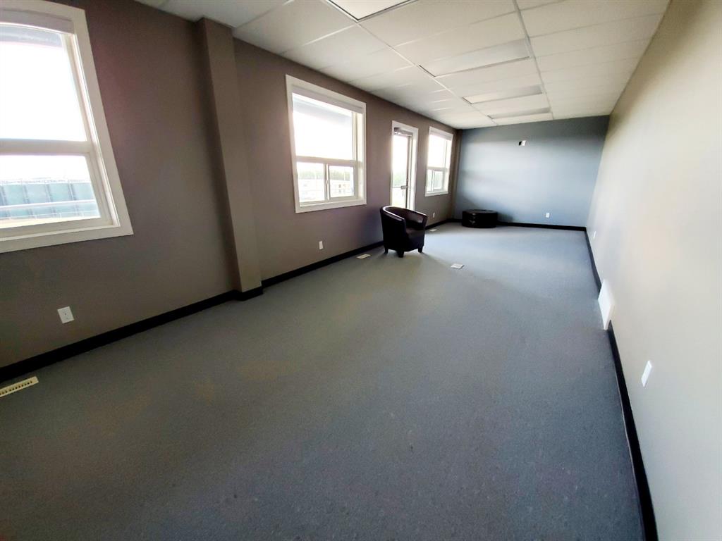125b Range Road 594058 Property Photo 11