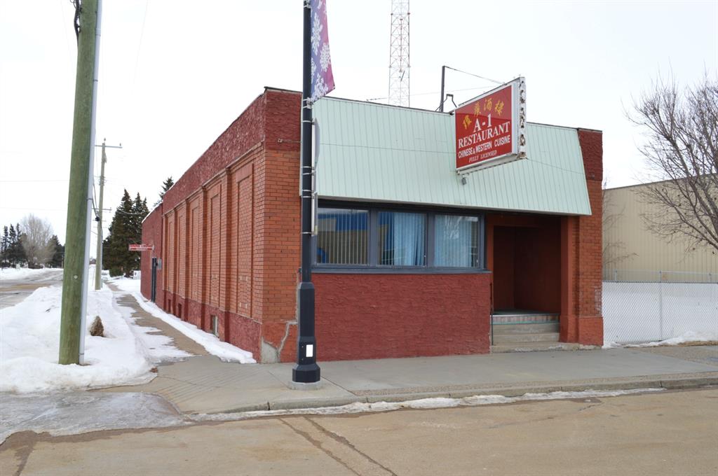 4939 50 Street Property Photo