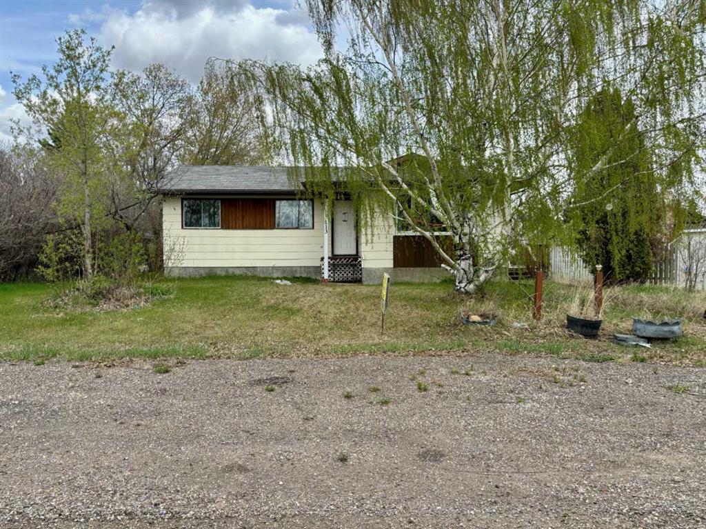 113 2 Street Property Photo
