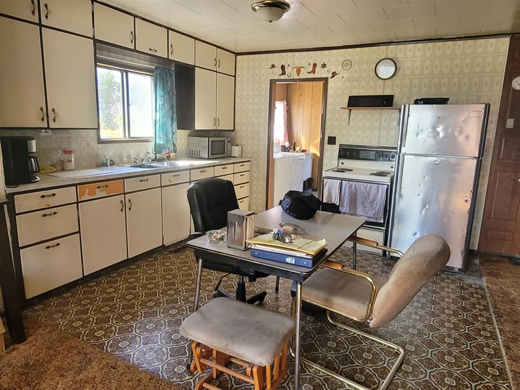 44 Street 4400,4404,5012 Property Photo 8