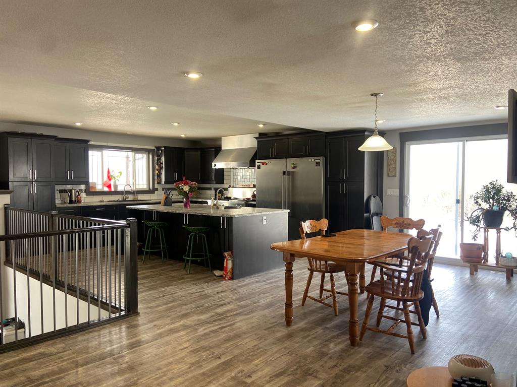 225041 690 Property Photo 15