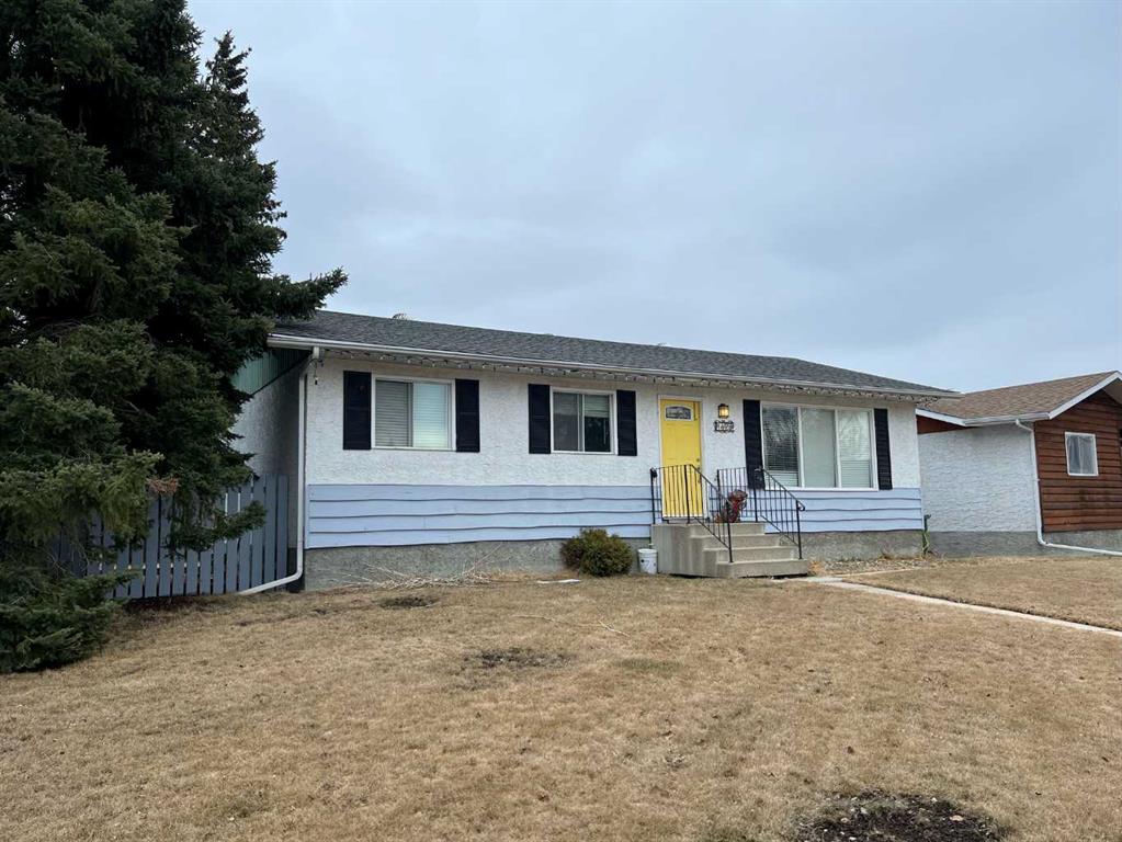 1429 53 Street Property Photo 4