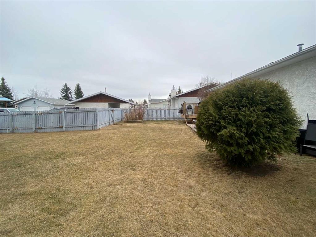 1429 53 Street Property Photo 7
