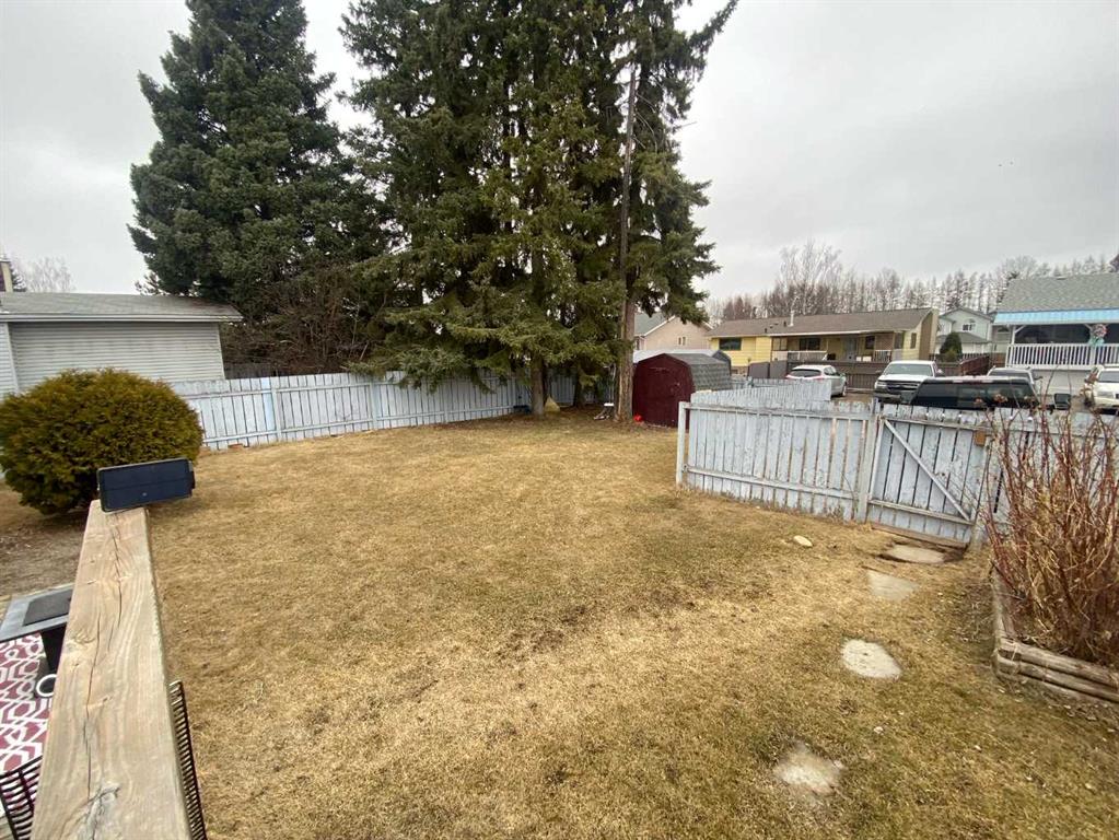 1429 53 Street Property Photo 9