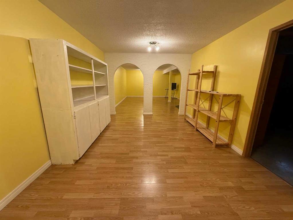 1429 53 Street Property Photo 13